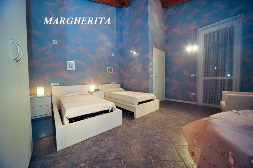 La Corte Splendente Castello d'Argile Esterno foto